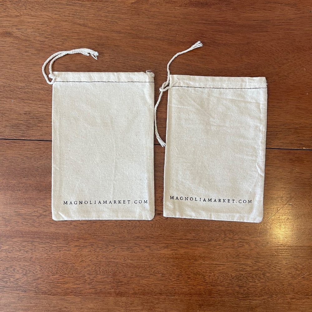 New Magnolia Tea Towels & Bags JoAnna Gaines Waco TX - Picture 13 of 16
